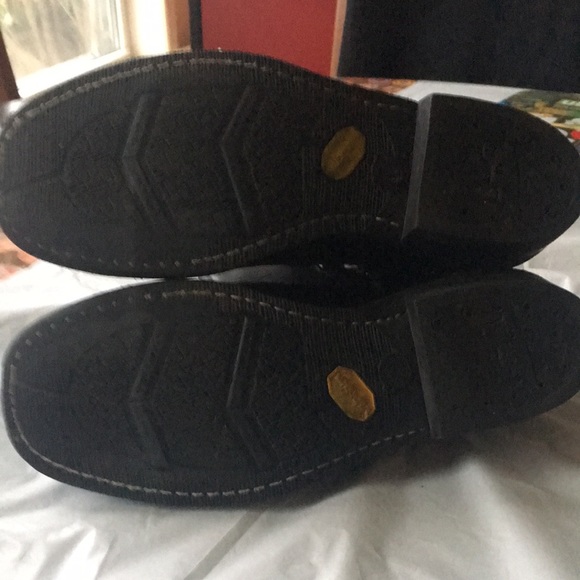 Motorcycle riding boots, mens size. Black - Picture 3 of 4